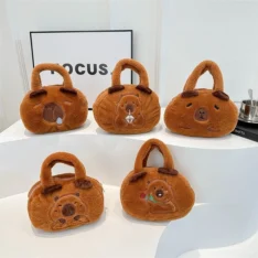 Mini Bolsito Peluche CAPYBARA