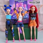 Muñeca Estilo POP (moñitos azules)  Demon Hunters con Música Estilo -POP - Imagen 2