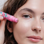 Cremigel para el Contorno de los Ojos «ROLL & GLOW» (PINK CALLUNA) - Imagen 2